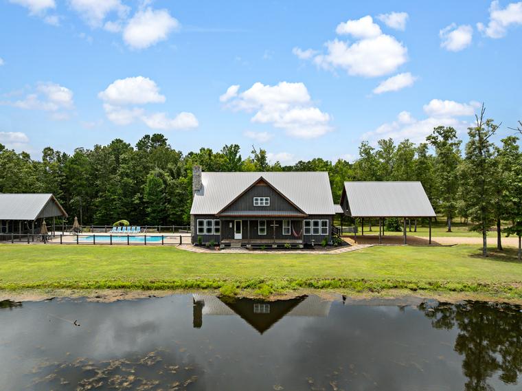 Aerial & land photographed by EMB Solutions in Northwest Georgia