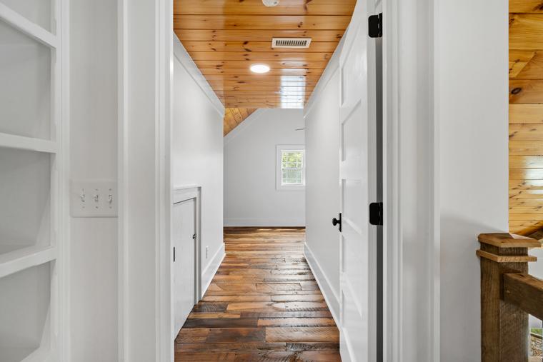 Interiors photographed by EMB Solutions in Northwest Georgia