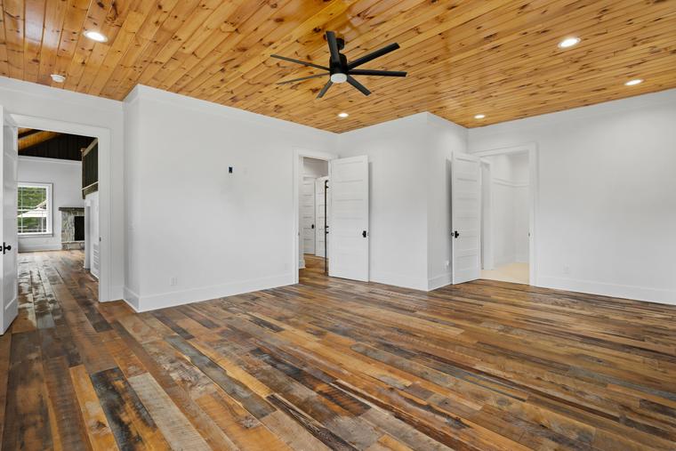 Interiors photographed by EMB Solutions in Northwest Georgia