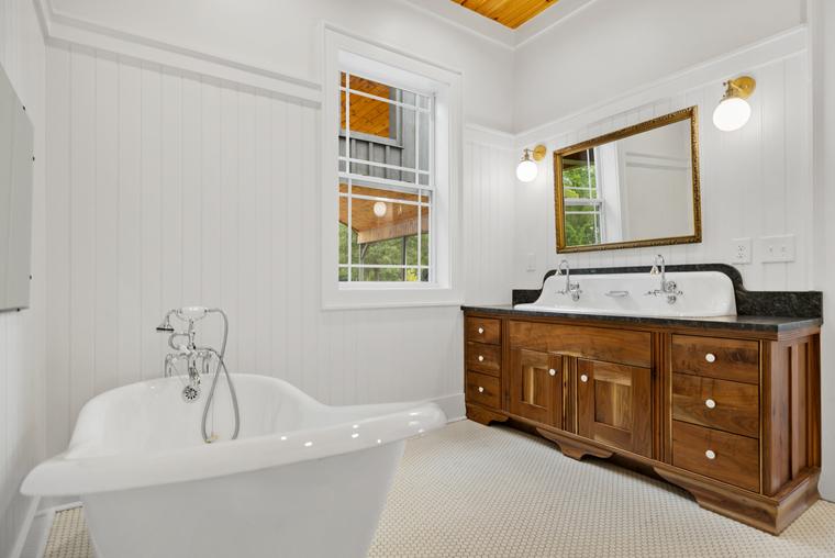 Interiors photographed by EMB Solutions in Northwest Georgia