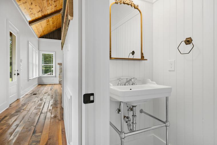Interiors photographed by EMB Solutions in Northwest Georgia