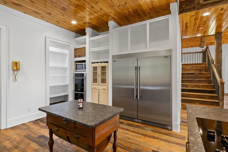 Interiors photographed by EMB Solutions in Northwest Georgia