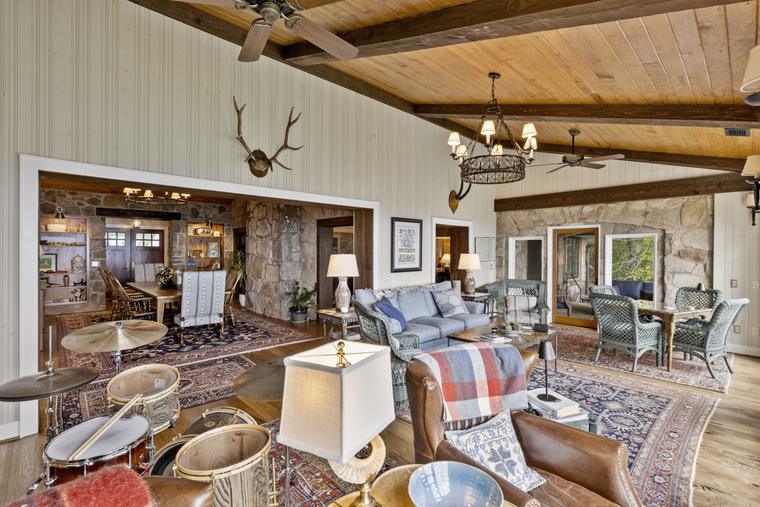 Estates & views photographed by EMB Solutions in Northwest Georgia