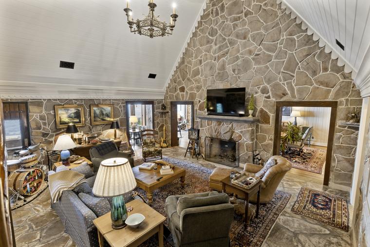 Estates & views photographed by EMB Solutions in Northwest Georgia